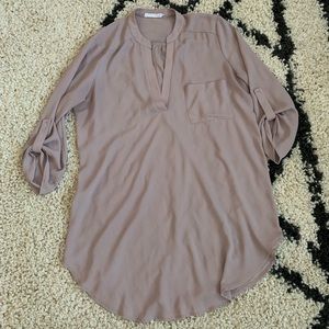 Lush light mauve top!